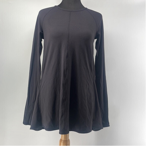 Lululemon Making Moves Long Sleeve
Black sz 6 - Picture 8 of 12